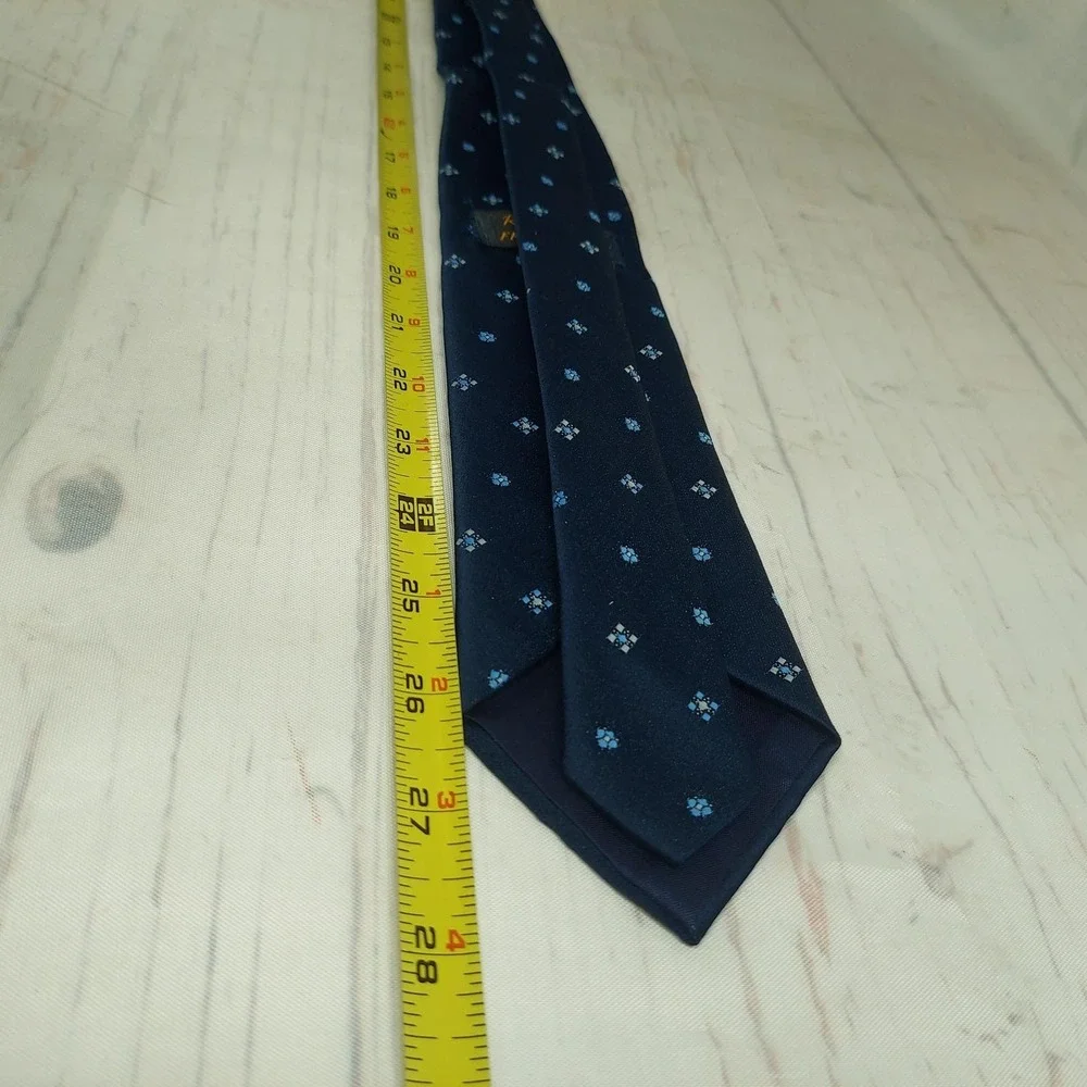 Ric Karon for Fruit of‎ the Loom Mens Necktie Navy Blue Geometric Pattern